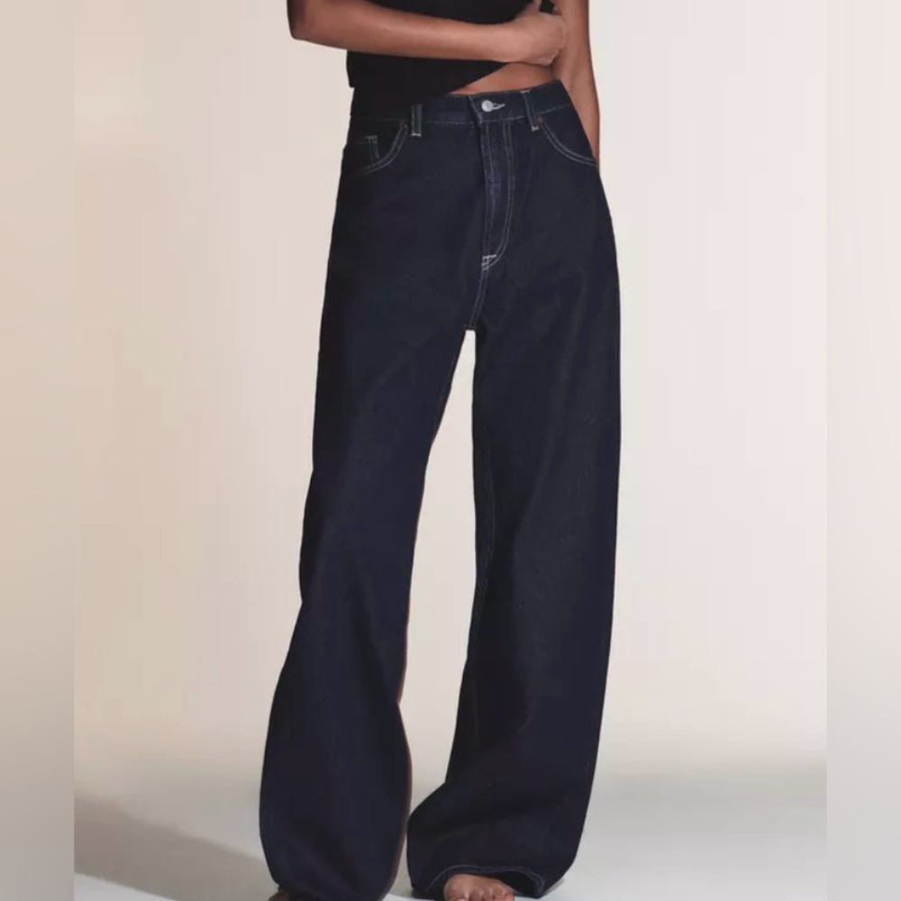 Zara Women’s TRF High-Waist Extra Wide-Leg Jeans Size 10